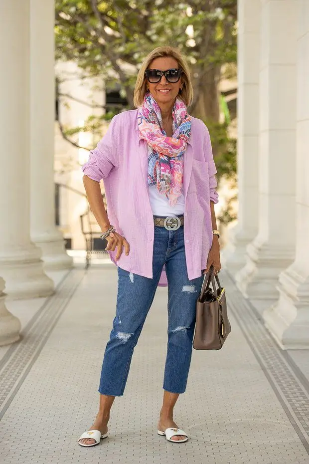 Что надеть после 50 лет летом 2025: 15 стильных образов для женщин