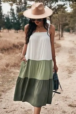 Трендові літні сарафани 2025: 15 стильних ідей для сучасного образу