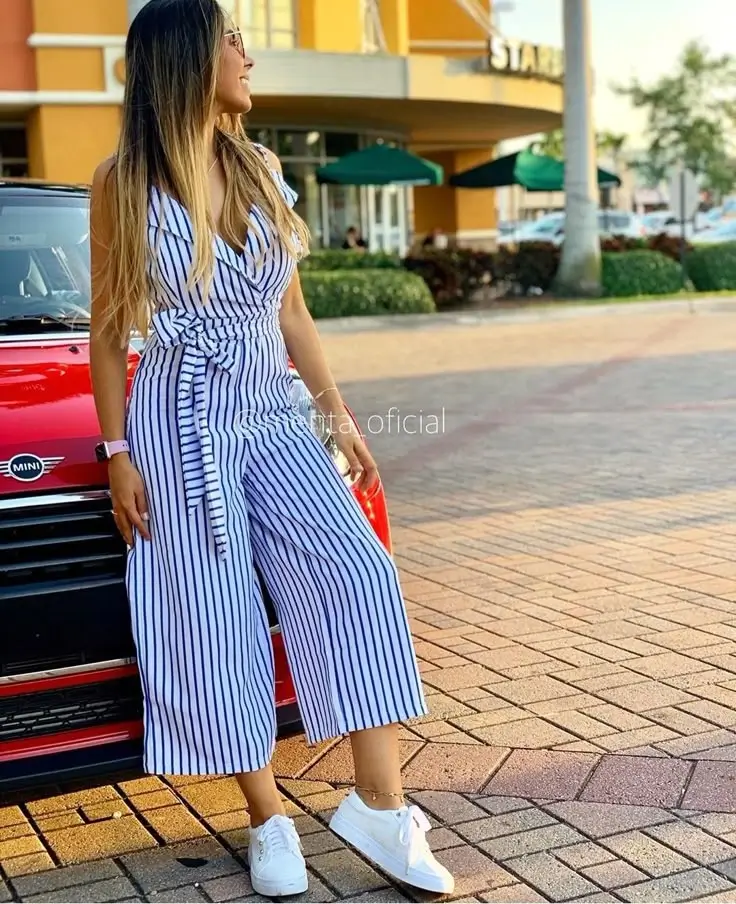 Трендовые летние женские комбинезоны 2025: 20 стильных образов