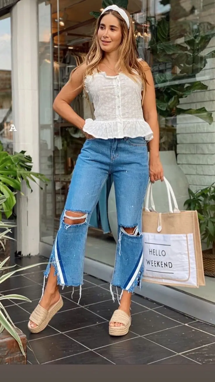 Трендові літні джинси 2025: 20 модних ідей на літо