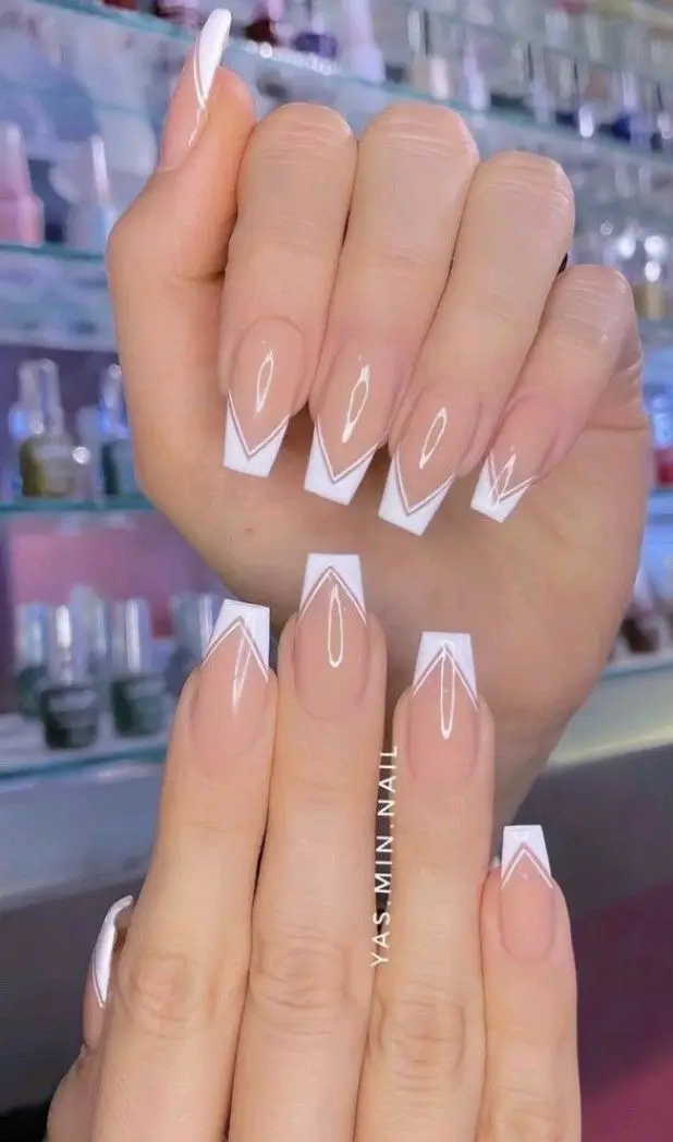 20 ідей літнього френча — модний манікюр на літо 2025