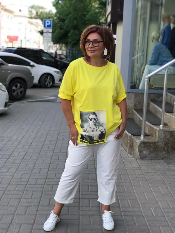 Літня жіноча мода 2025: 20 найкращих стильних ідей на літо