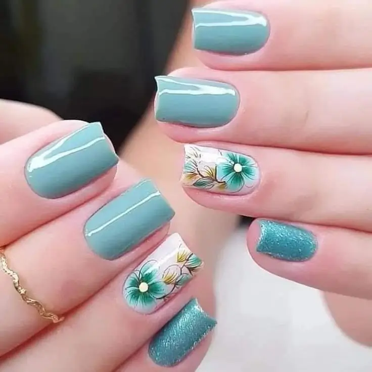 18 лучших идей летнего маникюра 2025 на квадратные ногти