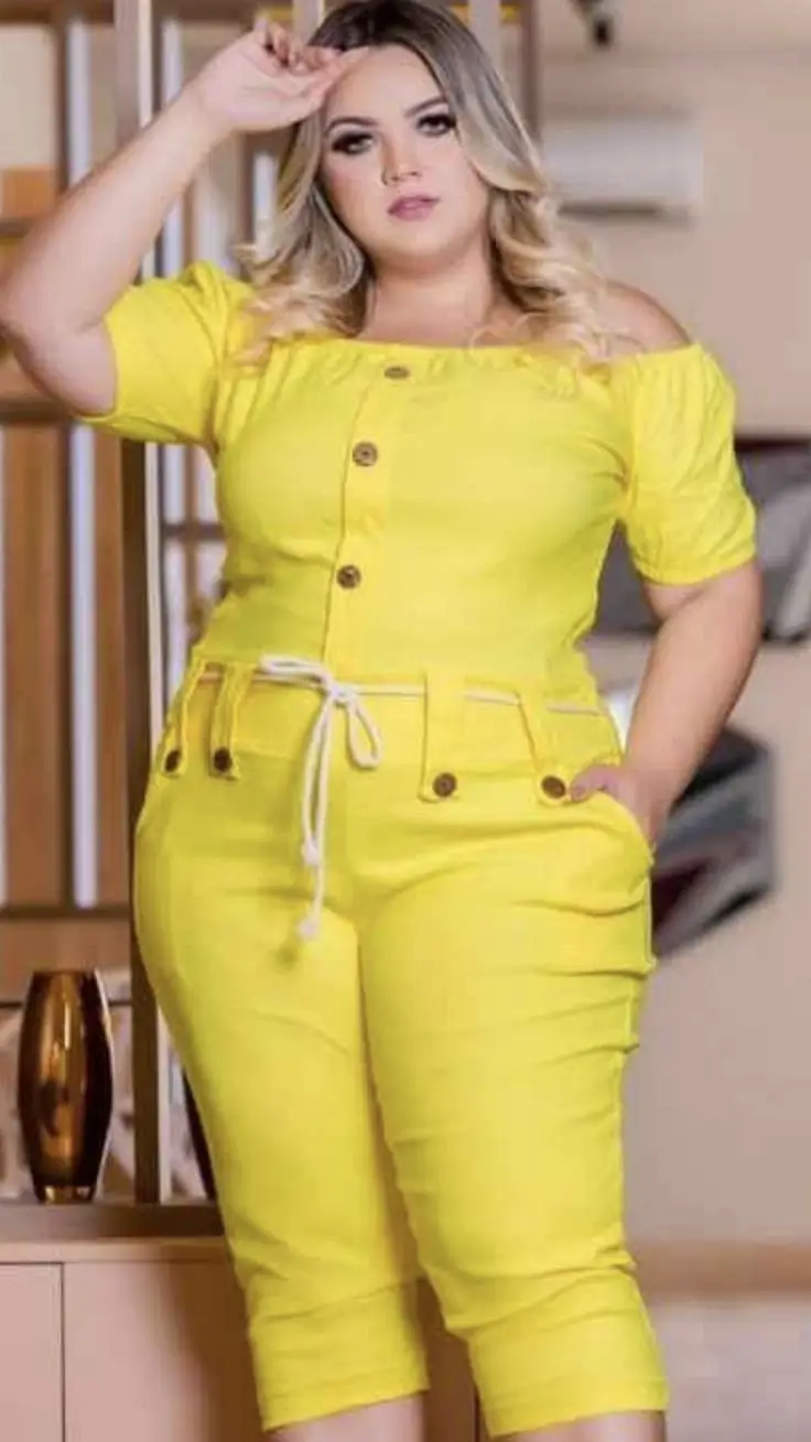 Летняя мода 2025 для полных женщин: 20 стильных идей