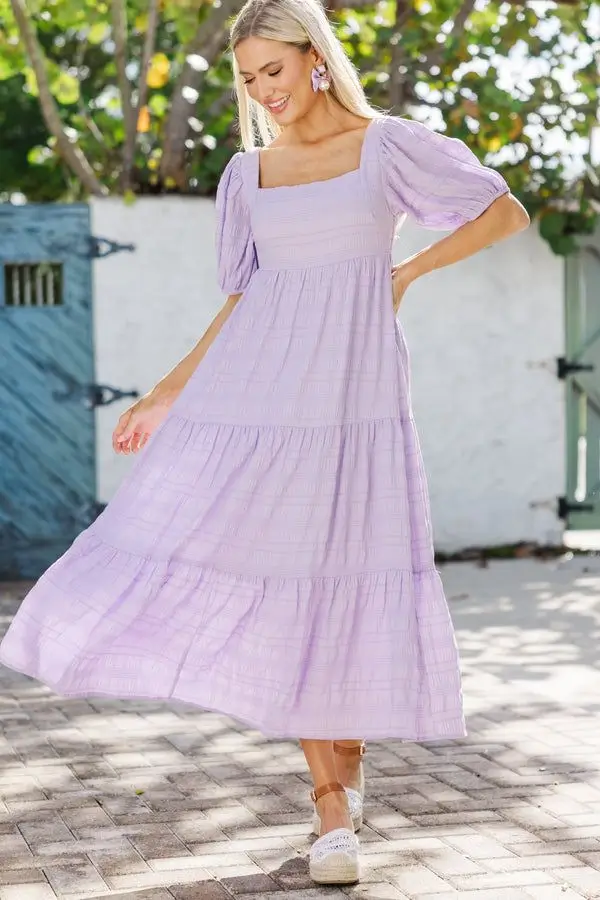 20 трендовых летних платьев 2025: лучшие фасоны и стили нового сезона