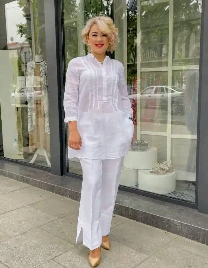 Модний літній омолоджуючий гардероб для жінок після 50 років: 15 стильних рішень