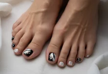 Модний літній дизайн для педикюру 2025: 20 трендових ідей