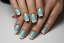 Трендовый летний френч 2025 на короткие ногти &mdash; 20 свежих идей