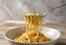 Спагетти на вилке