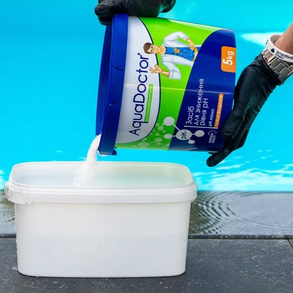 Химическая обработка воды в бассейне: как поддерживать чистоту и безопасность воды