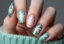 Мій Досвід 2025: Які 33 Ідеї Грудневого Манікюру Справді Працюють в Зиму?