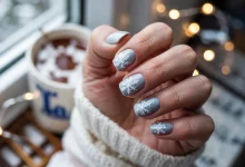 Стильні Короткі Зимові Нігті 2026: 54 Дизайни Зима-Весна!
