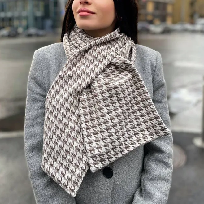 accessory Теплий дизайнерський бежево-коричневий шарф "Нью Йорк" від бренду My Scarf в стильному принті гусяча лапка My Scarf $550