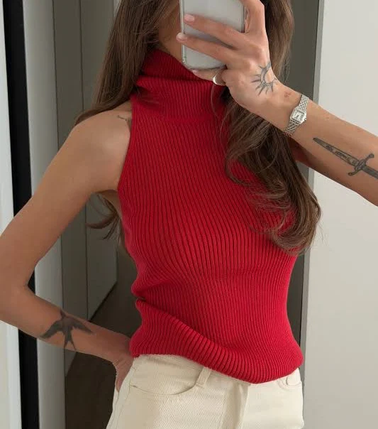 top Топ трикотажный с открытой спиной красный The Lace $1190