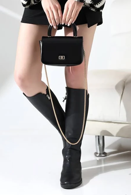 bag Encool Чорна Маленька Коробочка Із Золотим Ланцюжковим Ремінцем Жіноча Сумка На Руку Та Плече, Вечірня Та Денна f&uuml;r Adult Жінка / Дівчина - One size Trendyol $1835.69